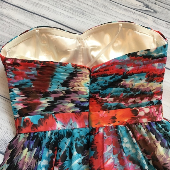 Strapless Sweetheart Feather Print High-Low Gown-6 - Picture 8 of 8